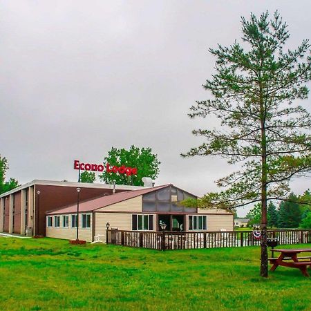 Hotel Adirondack Efficiencies Watertown Zewnętrze zdjęcie