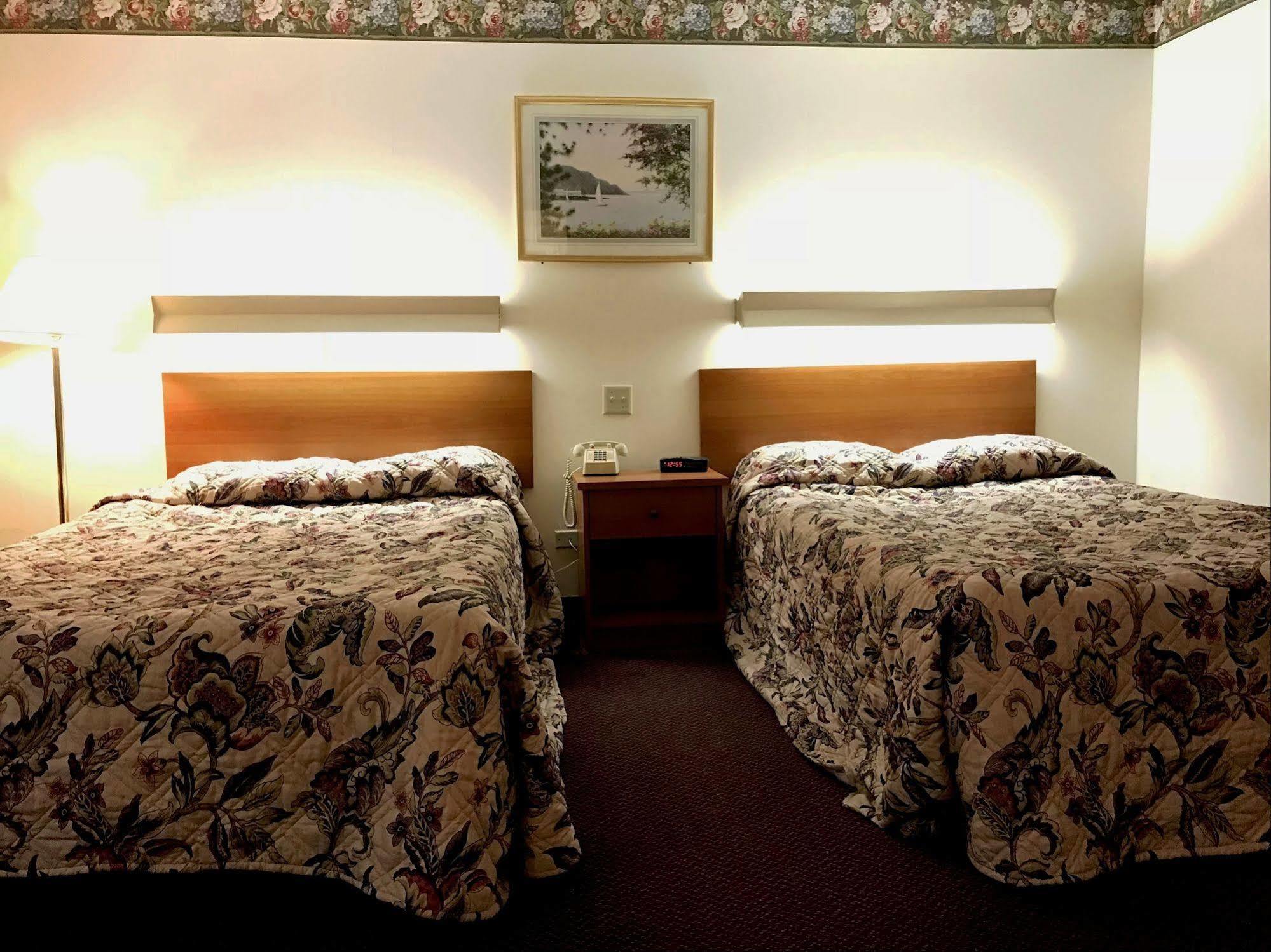 Hotel Adirondack Efficiencies Watertown Zewnętrze zdjęcie
