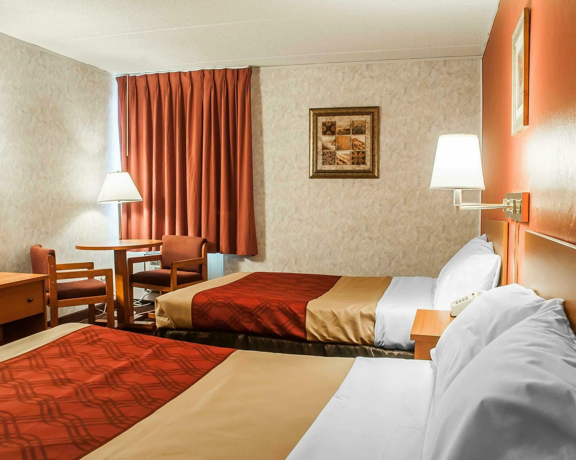 Hotel Adirondack Efficiencies Watertown Zewnętrze zdjęcie