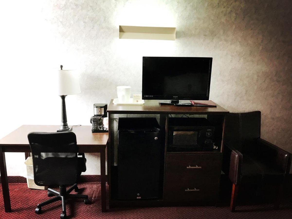 Hotel Adirondack Efficiencies Watertown Zewnętrze zdjęcie